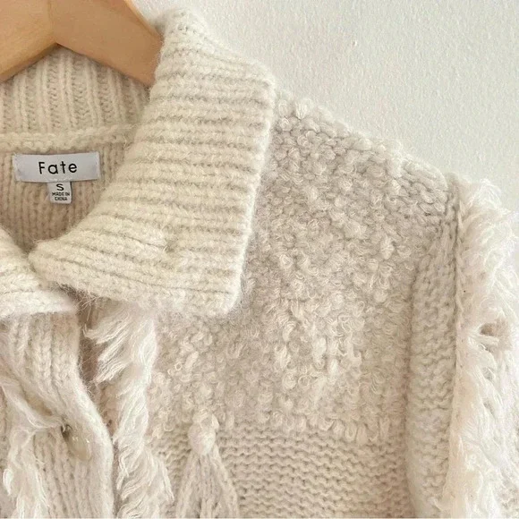 FATE Sweater Cardigan Sz Small Cream - Picture 4 of 9